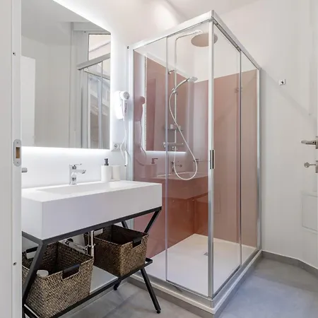 H11 Central Charm Sanremo-Ariston Exterior photo