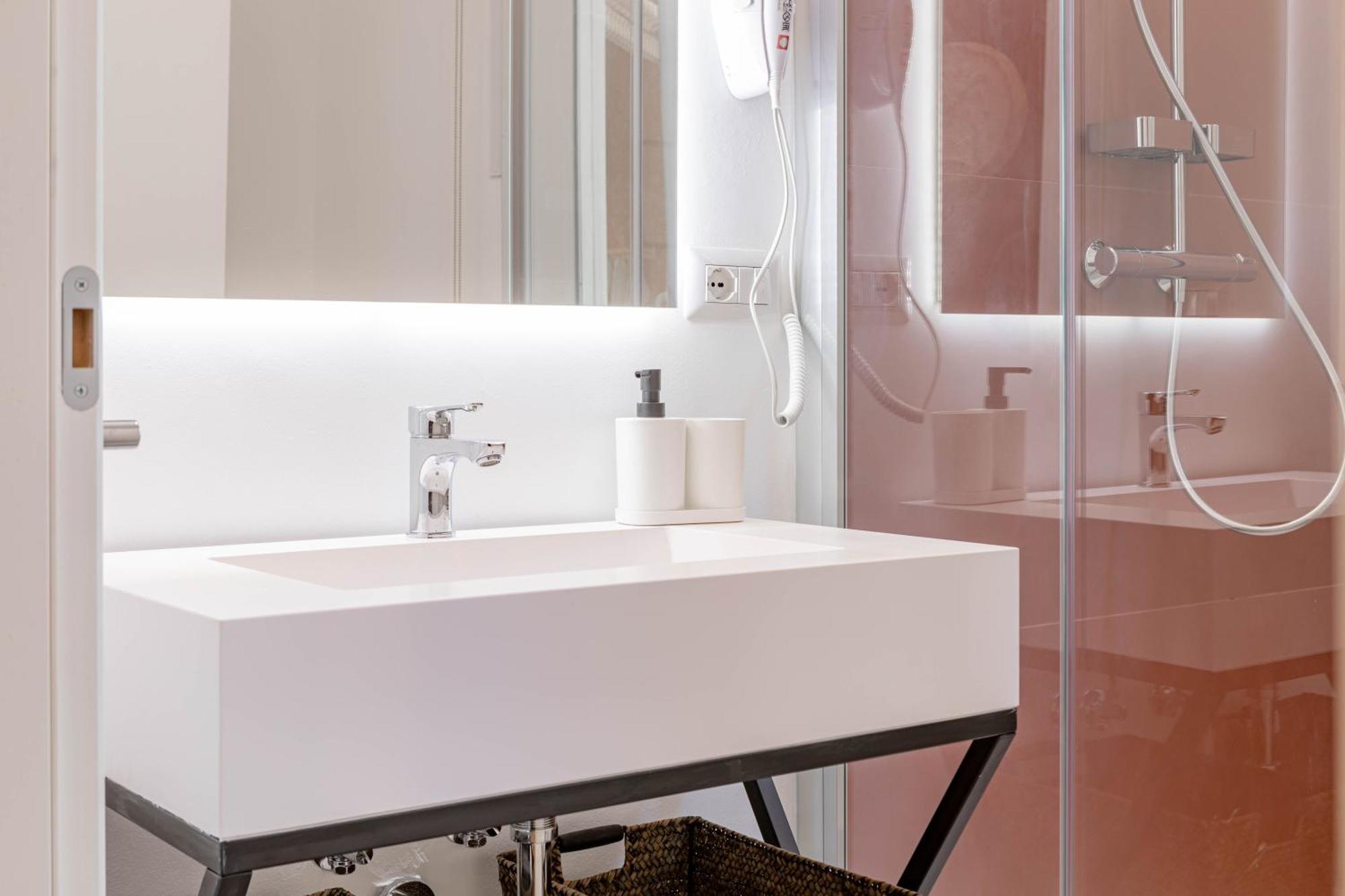 H11 Charm Sanremo-ariston Apartment